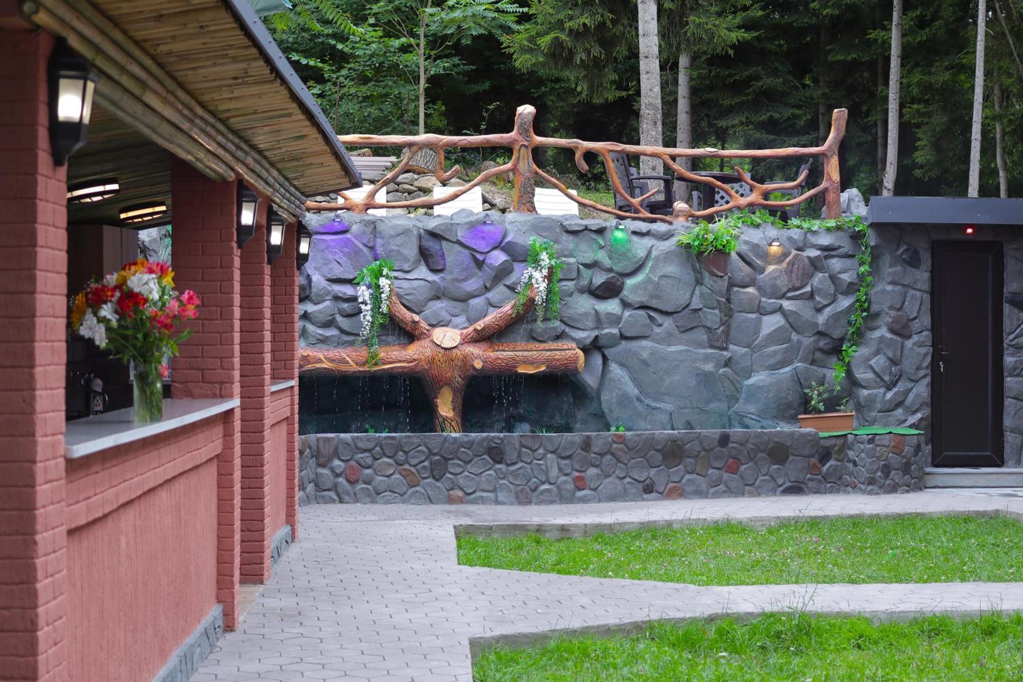 Hotel Evergreen Borjomi Exterior foto