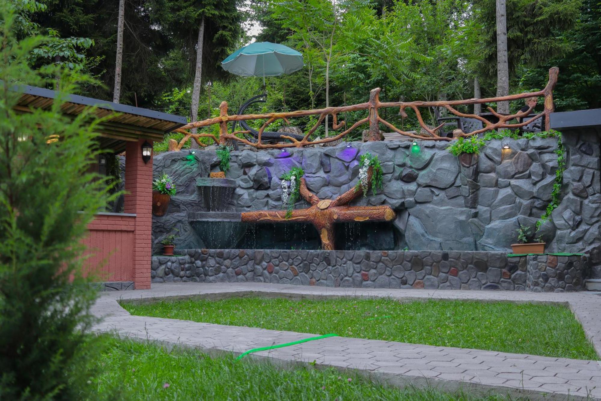Hotel Evergreen Borjomi Exterior foto